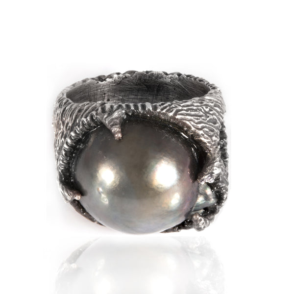 Pearl Slice Ring